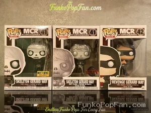 Bundle Funko Pop! My Chemical Romance Skeleton Gerard Way #41 / Revenge Gerard Way #42 Vinyl Figure Bobblehead Vaulted Collectible With Protector Funko Pop Figure