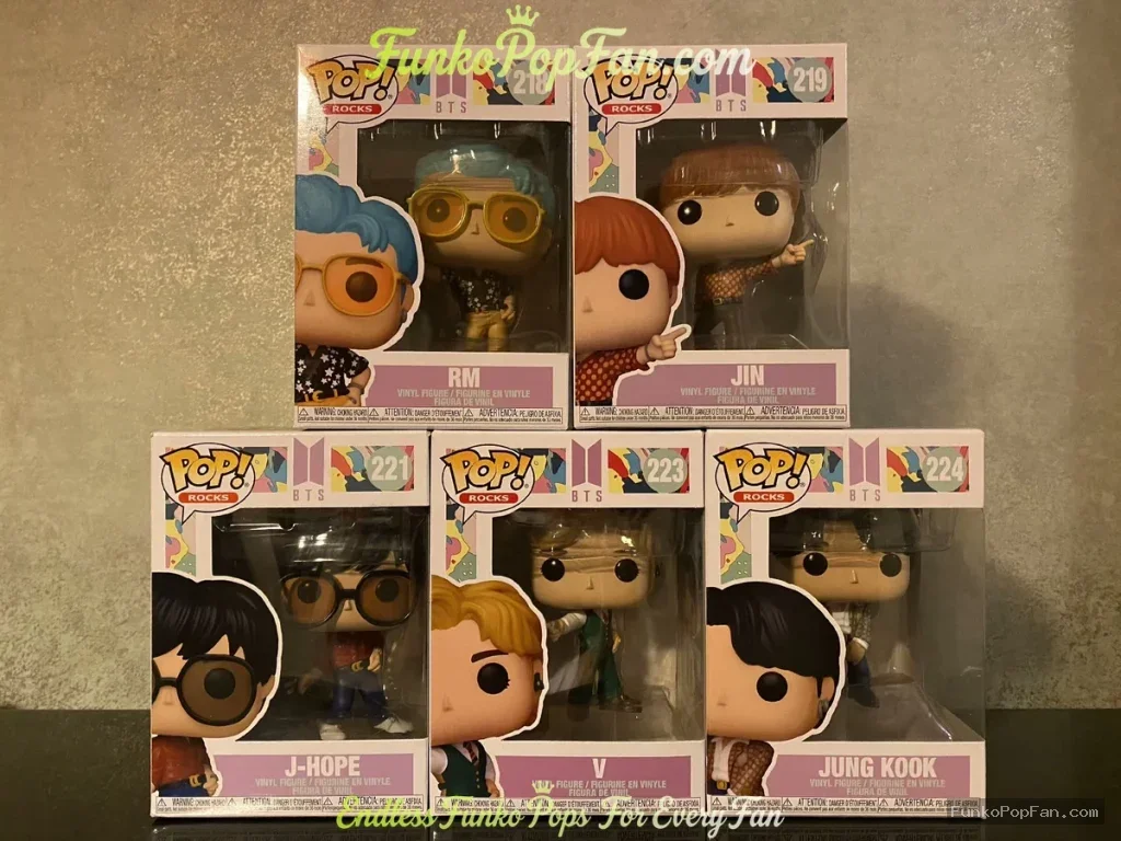 Bundle Funko Pop! Asia BTS #19 RM / Jin #20 / J-Hope #21 / V #22 / Jung Kook #23 Vinyl Figure Bobblehead Vaulted Collectible With Protector Funko Pop Figure