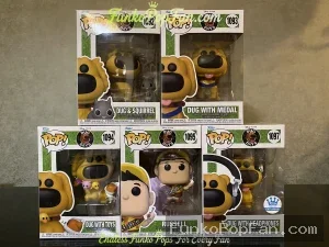 Bundle Funko Pop! Disney Dug Days #1092/#1093/#1094/#1095/#1096 Dug Squirrel Medal Toys Russell Headphones Vinyl Figure Bobblehead Vaulted Collectible With Protector Funko Pop Figure