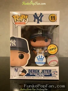 Sports Legends #11 Derek Jeter (Chase) Vinyl Figure Bobblehead Vaulted Collectible With Protector Funko Pop Figure