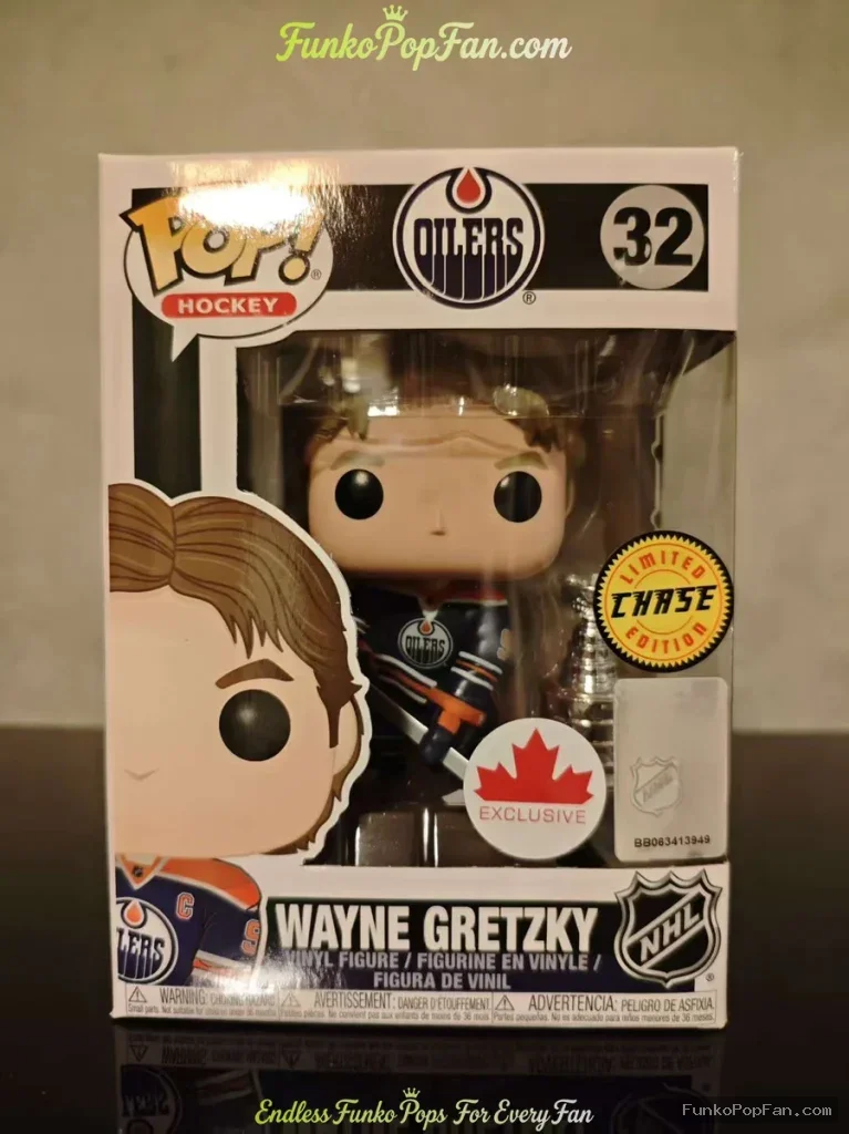 Hockey Oilers #32 Wayne Gretzky (Chase) Vinyl Figure Bobblehead Vaulted Collectible With Protector Funko Pop Figure
