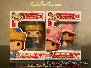 Bundle Funko Pop! Retro Toys Strawberry Shortcake #136 Huckleberry Pie / Strawberry Shortcake #138 Vinyl Figure Bobblehead Vaulted Collectible With Protector Funko Pop Figure
