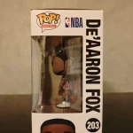Funko Pop! Basketball De'Aaron Fox #203 (Variant) Vinyl Figure Bobblehead Vaulted Collectible With P - Funko Pop Figure